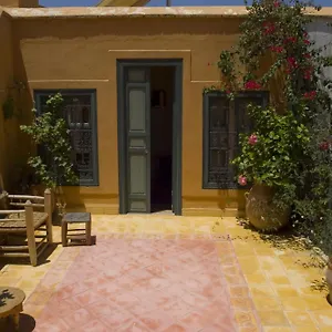dar-touyir.marrakeshhotelsmorocco.com/